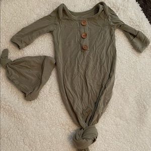 Newborn gown and beanie